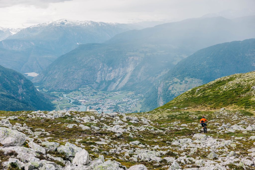 Sight Unseen-Norway-PivotCycles-007